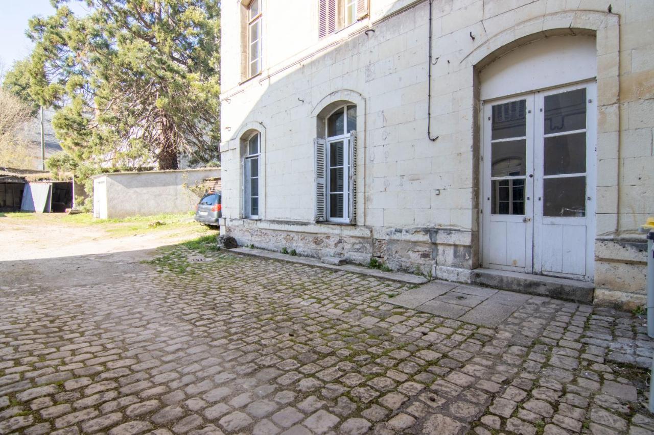 Apt Bords De Loire - Rdc - Au Pied Du Chateau โซมูร์ ภายนอก รูปภาพ
